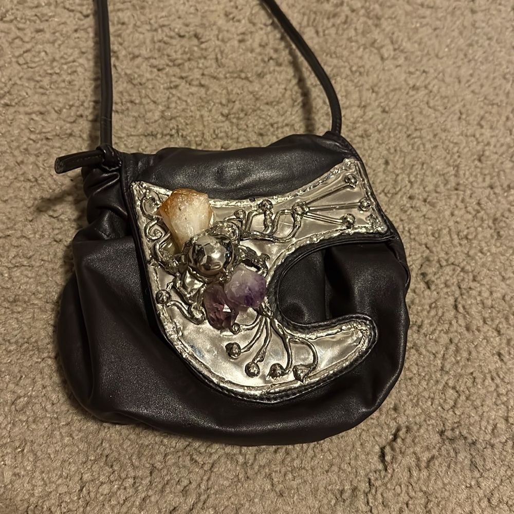 GUD Crystal and Metal Black Bag
